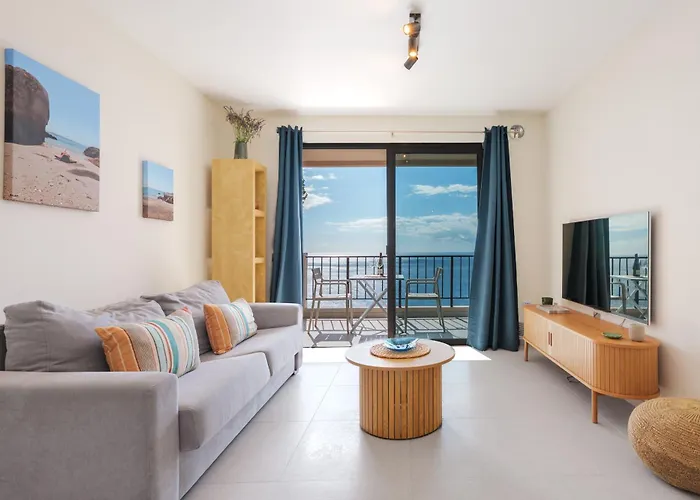 Apartament Oceanview With Balcony Radazul