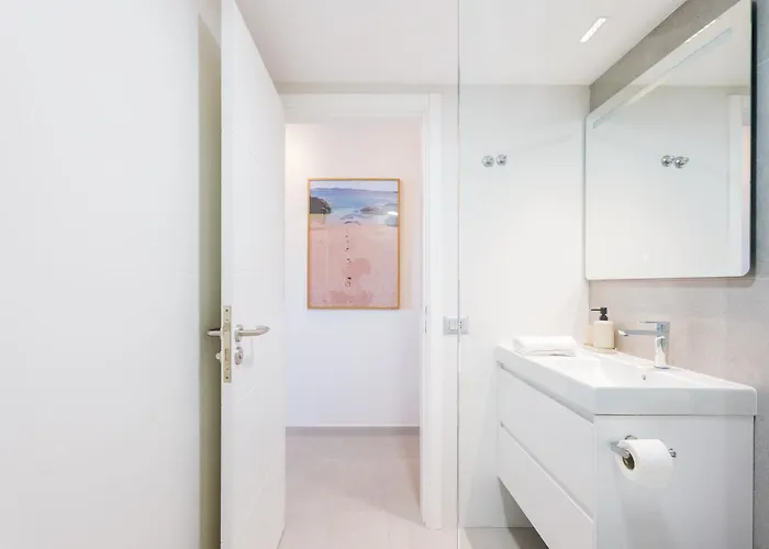 Oceanview With Balcony Apartament *