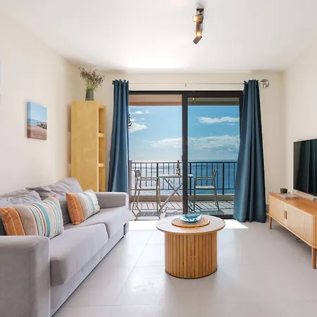 아파트 Oceanview With Balcony Radazul